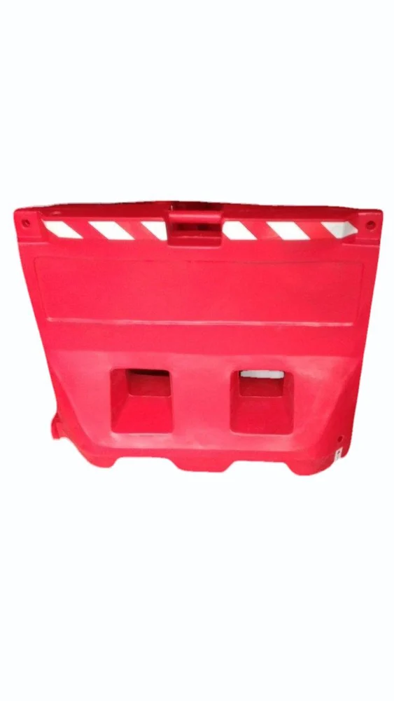 Water fillable-Portable barrier Shape L 1060 X H 855 X W 350 mm.