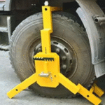 TRUCK WHEEL LOCK.400 MM X 270 MM X 850 MM.