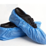 DISPOSIBLE SHOE COVER.